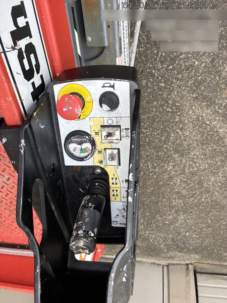 2020 Skyjack SJIII-3219 Solid NM Tires, Half height spring hinged entry gate, Dual Beacons, 800W Inverter