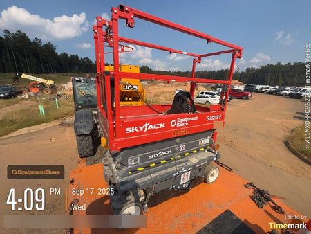 2024 Skyjack SJ3219 Electric Drive, Sld NM Tires, DBcns, RFRails, Power to Platform, T3 + Access Control