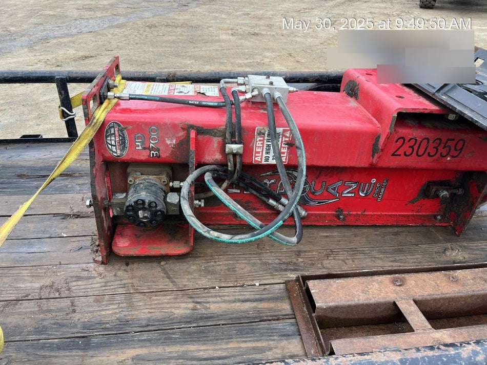 2022 HURRICANE HD3700