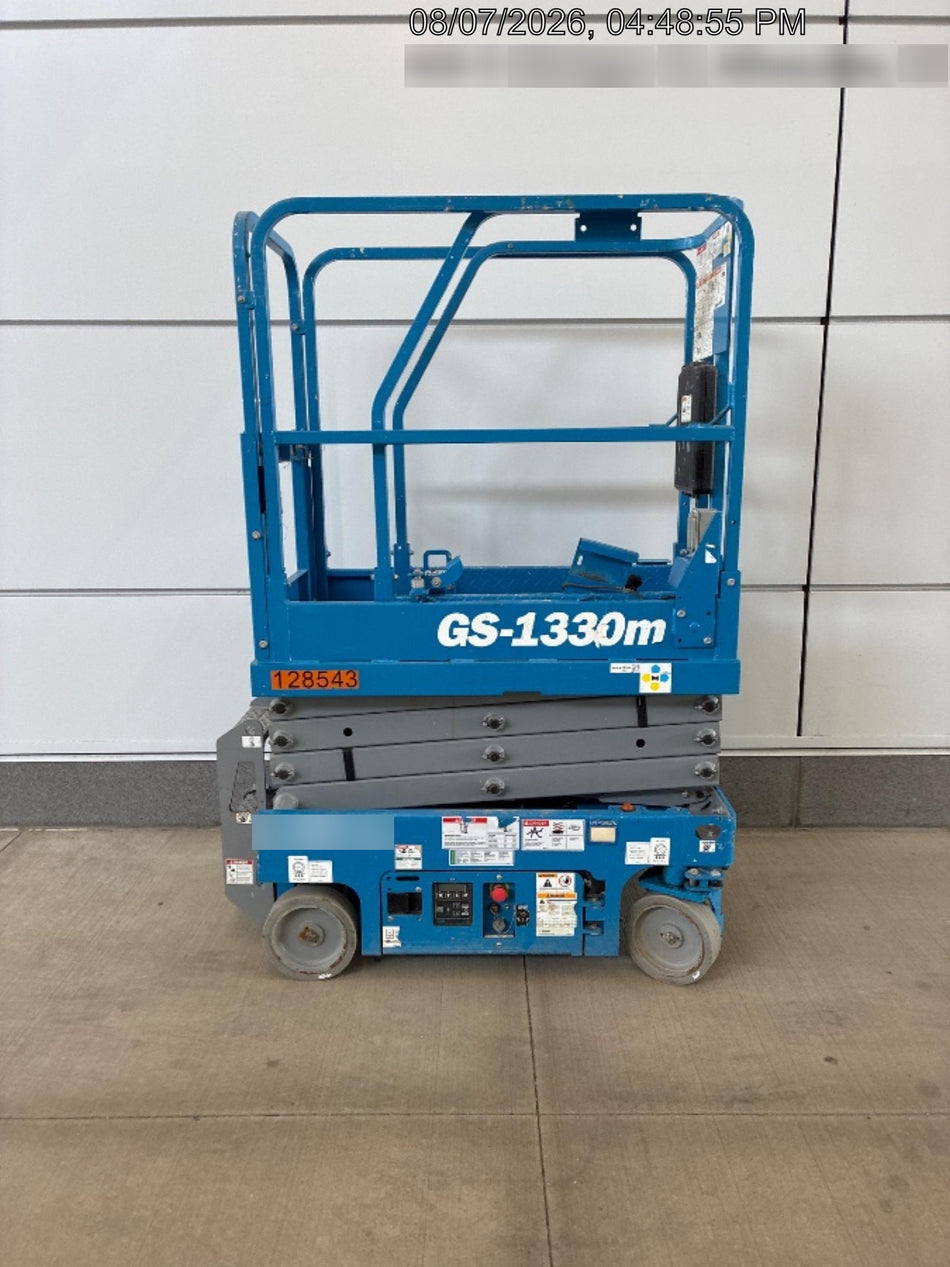 2021 GENIE GS-1330m