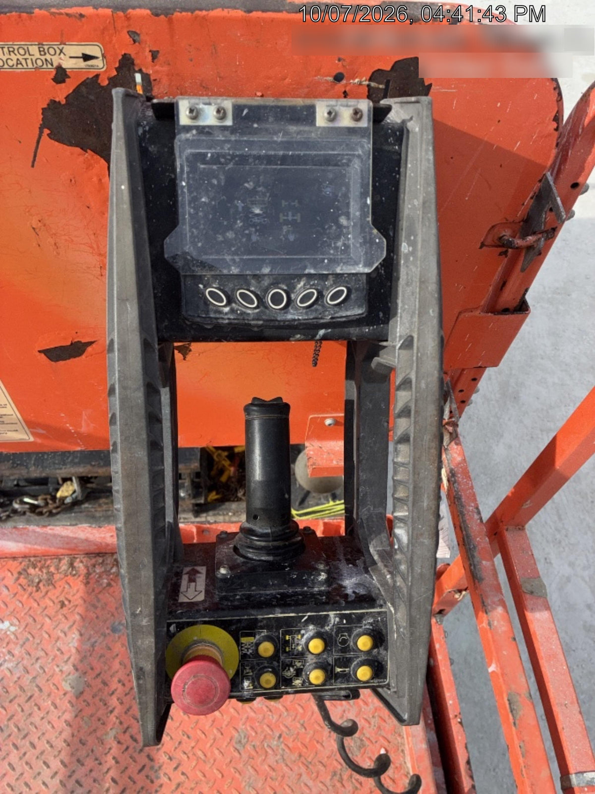 2022 JLG RT2669