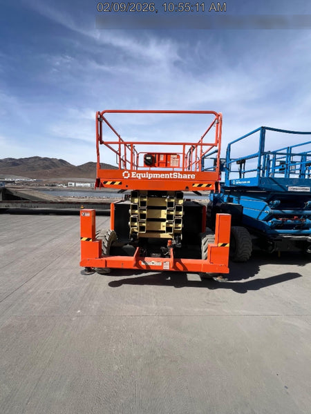 2023 JLG RT4394