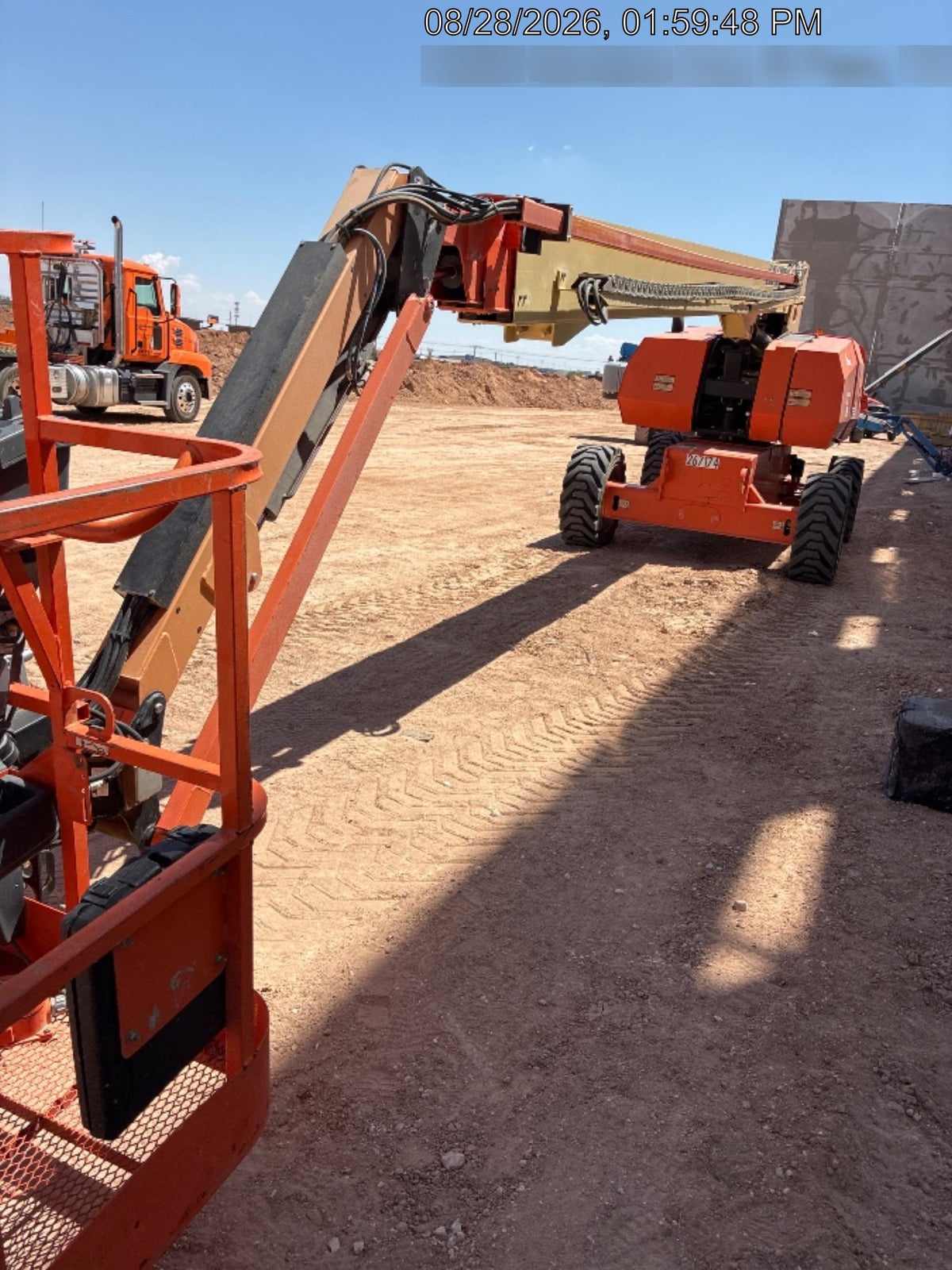 2022 JLG 860SJ