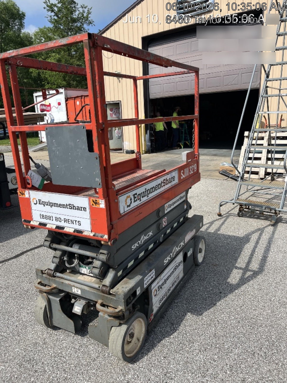2019 Skyjack SJIII-3219 Standard Options, Trojan Batteries