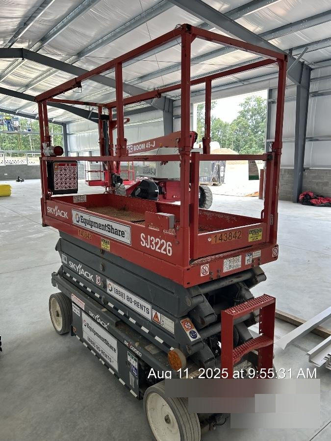 2021 SKYJACK SJ3226