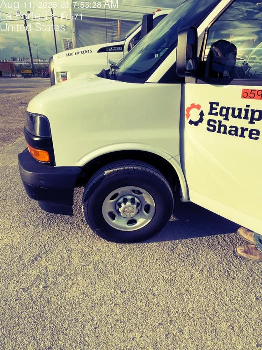 2025 CHEVROLET Express Van - Rental