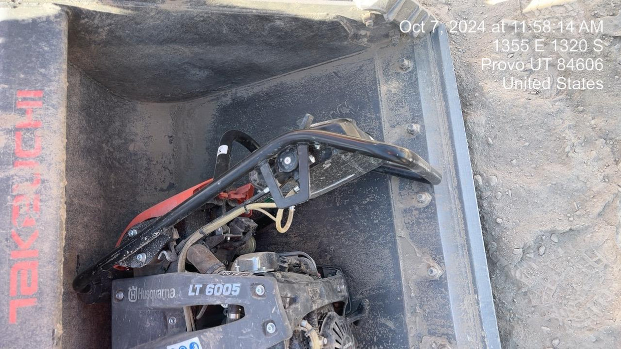 2024 HUSQVARNA LT6005