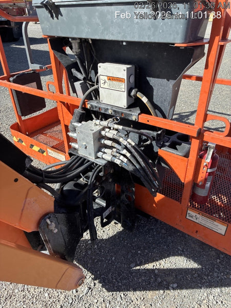 2023 JLG 600AJ