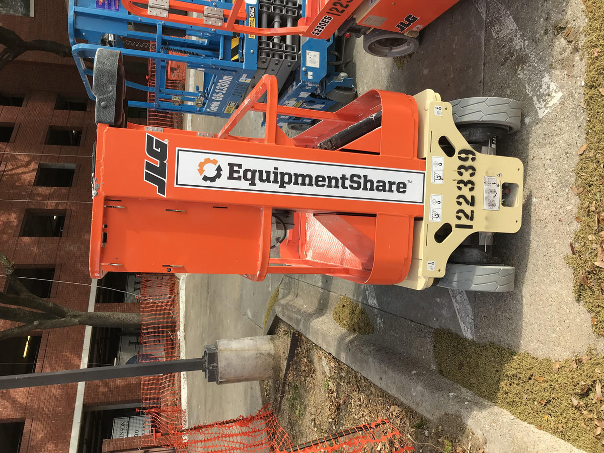 2021 JLG 1230ES