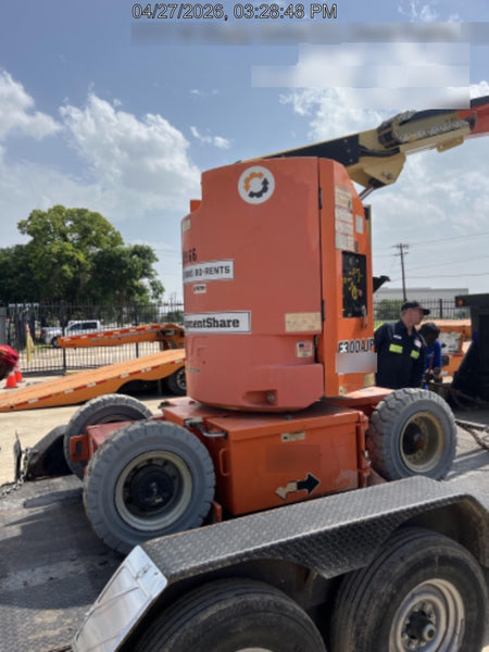 2018 JLG E300AJP