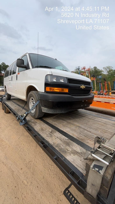 2023 CHEVROLET Express Van - Rental
