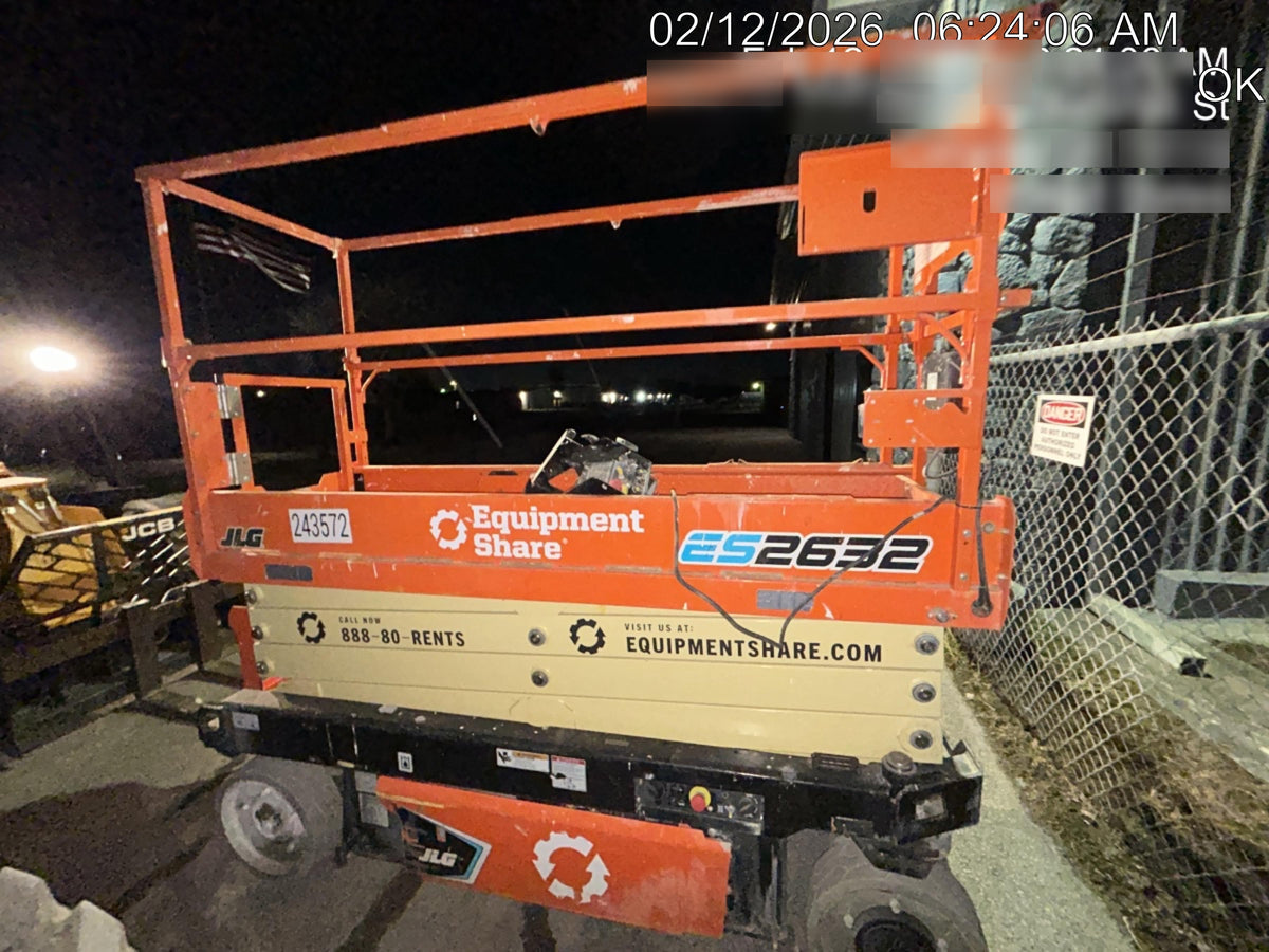 2022 JLG ES2632