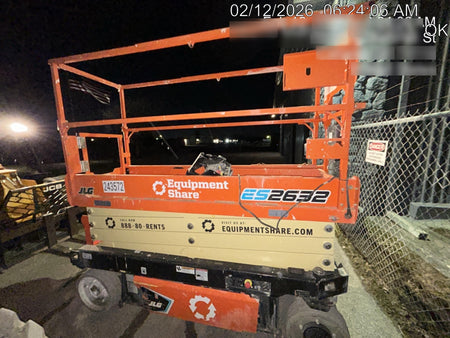 2022 JLG ES2632