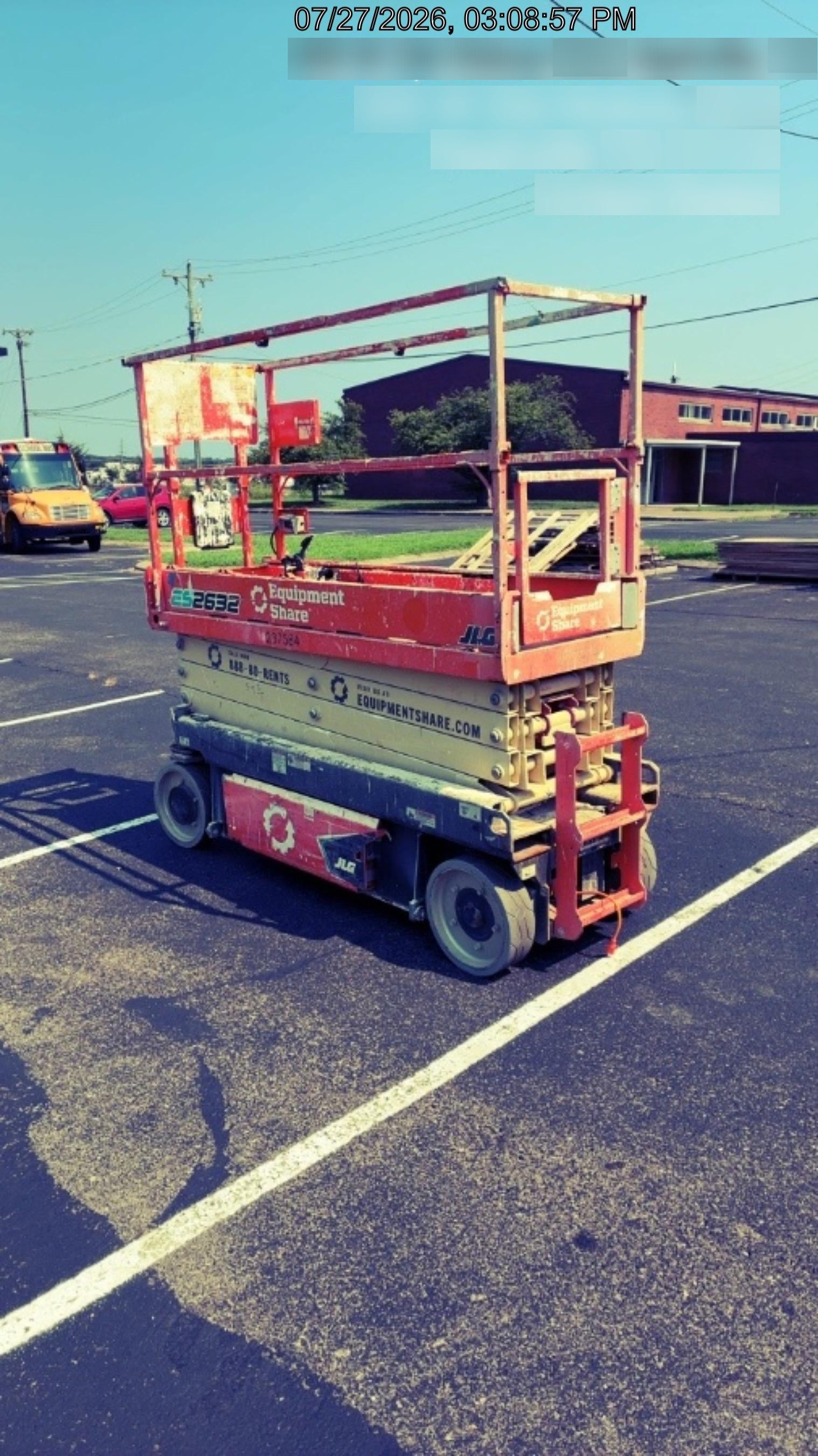 2022 JLG ES2632