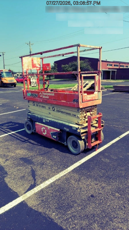 2022 JLG ES2632