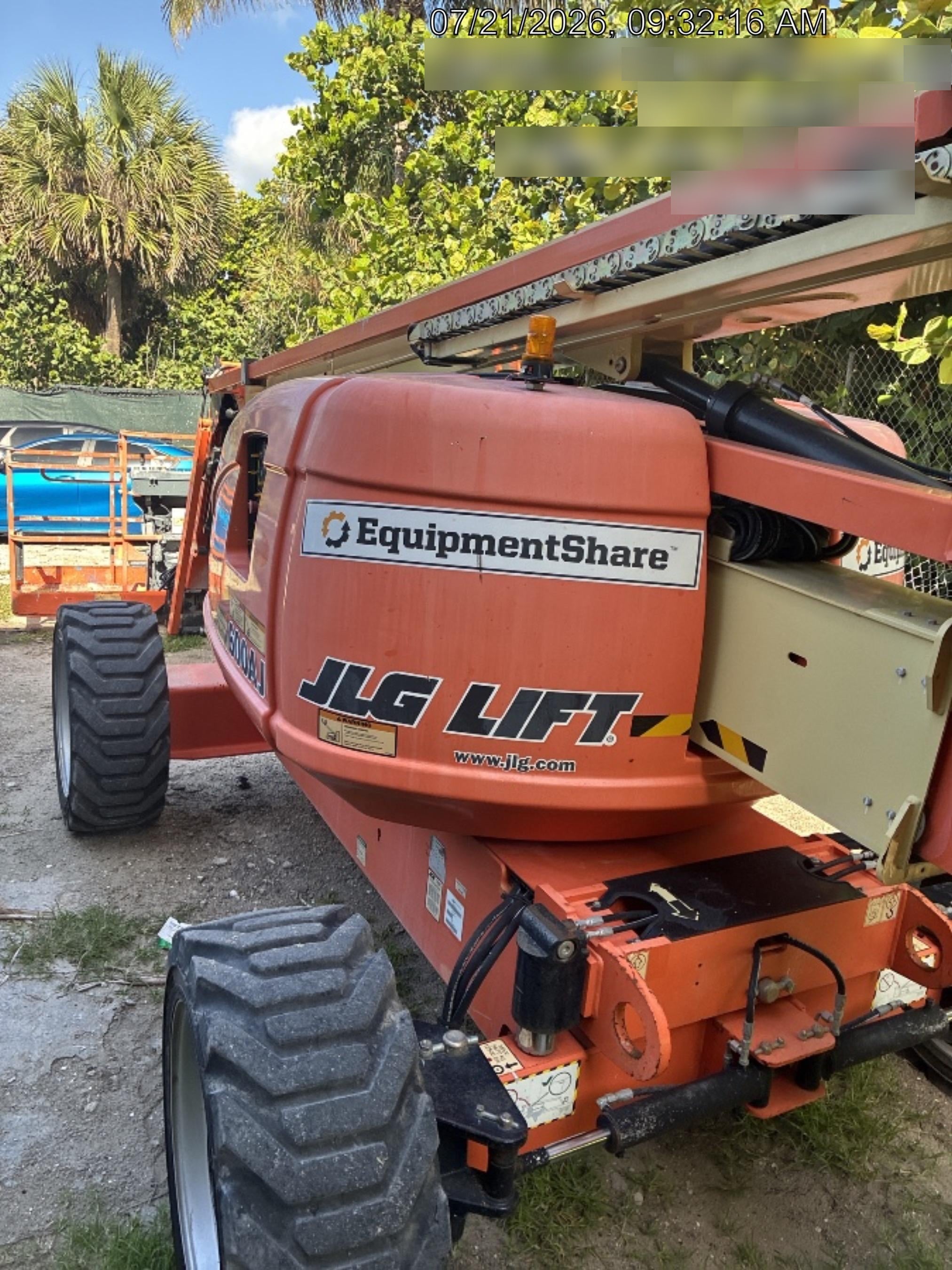 2021 JLG 600AJ