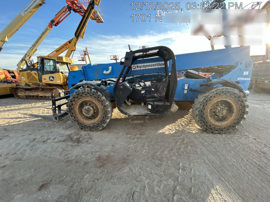 2018 Genie GTH-844 Genie GTH-844 w/ROPS, Work Lights, Solid Tires, RH Cab Mesh, Beacon, 60" Carriage and Forks
