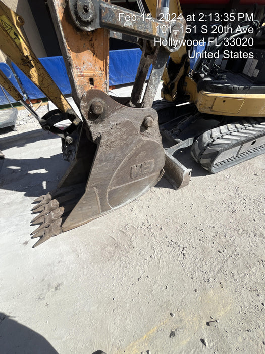 2014 WERK-BRAU 24" Bucket-WERK-BRAU