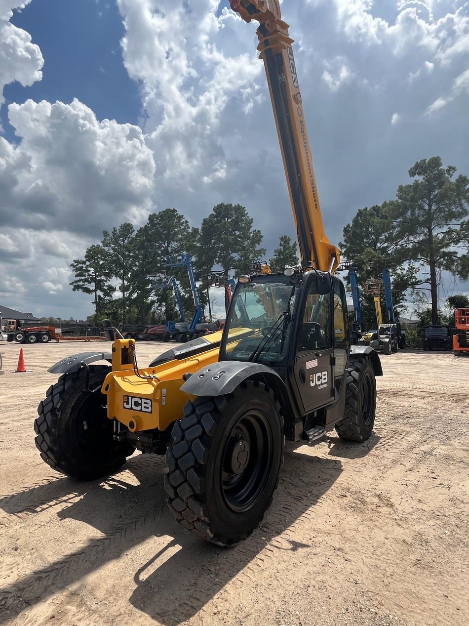 2025 JCB 509-42