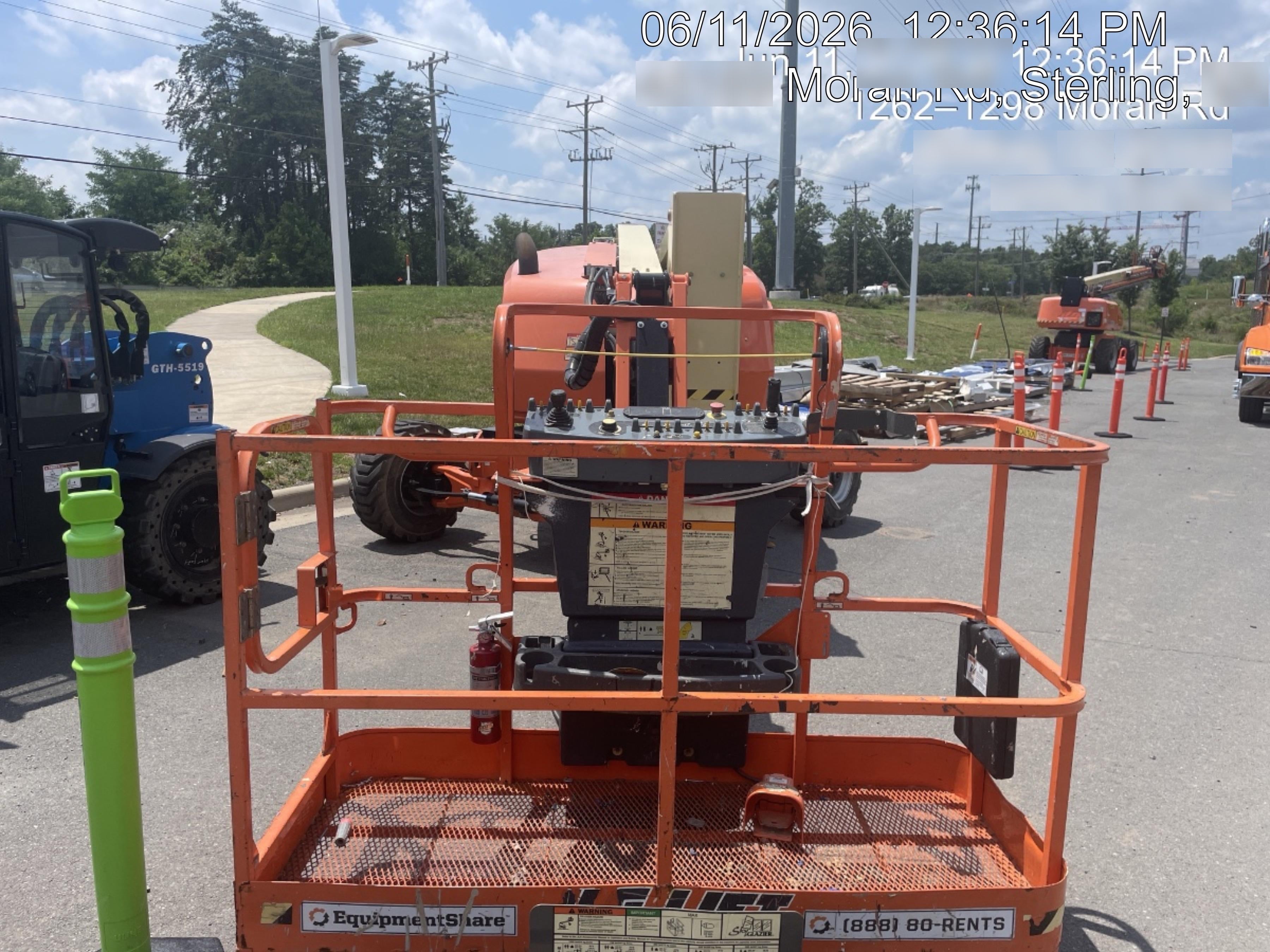2021 JLG 450AJ