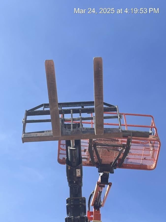 2021 SKYTRAK 12054