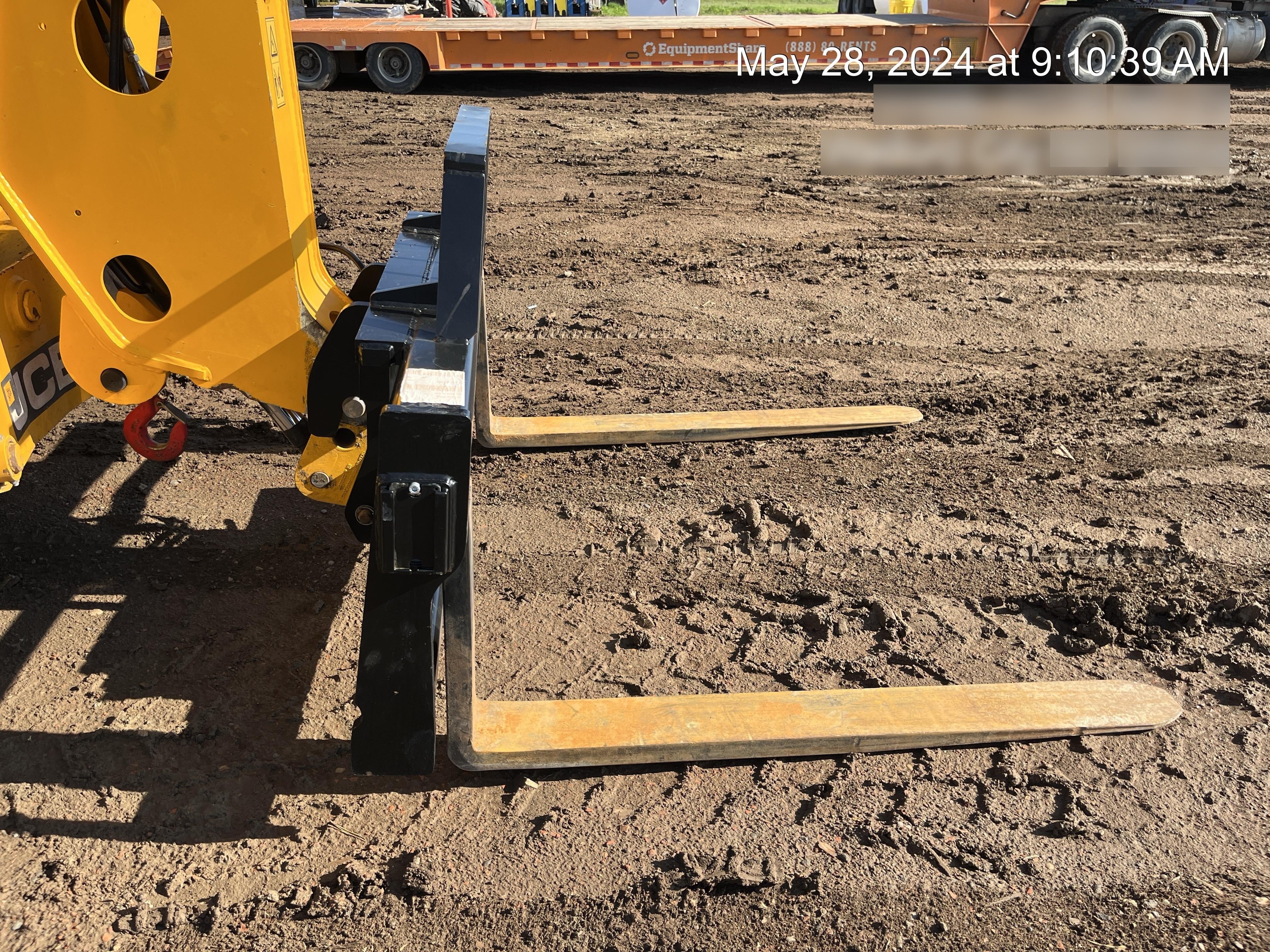 2024 JCB 333/D2216