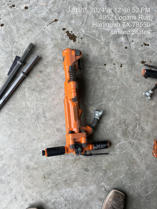 2023 MICHIGAN PNEUMATIC ES-TPB60-118-TRACKER