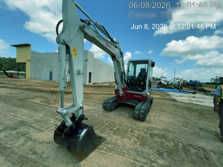 2025 TAKEUCHI TB250-2CR
