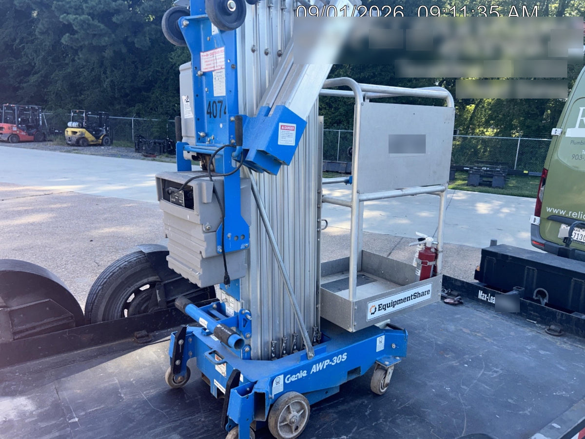 2019 GENIE AWP-30S