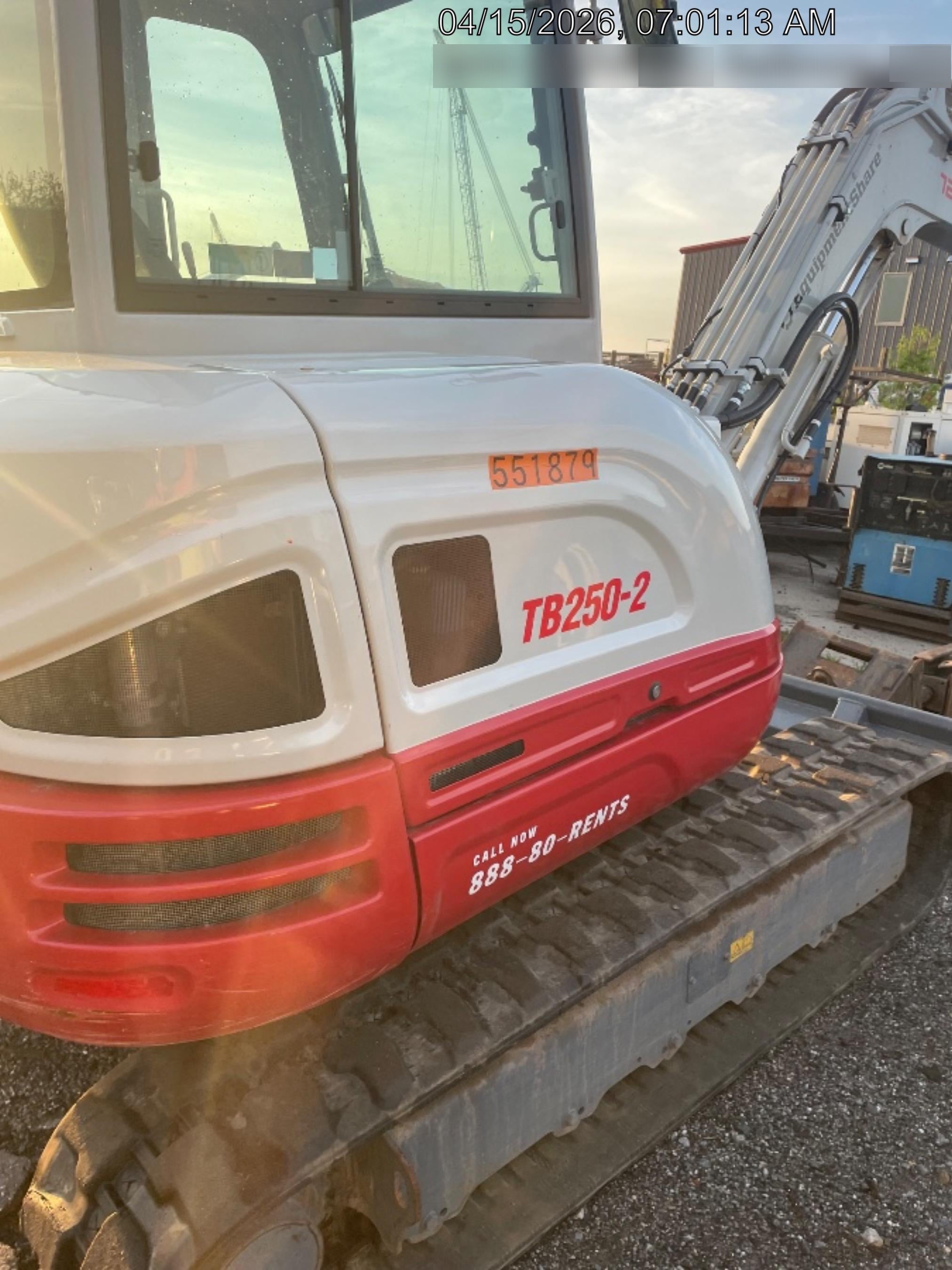 2025 TAKEUCHI TB250-2CR