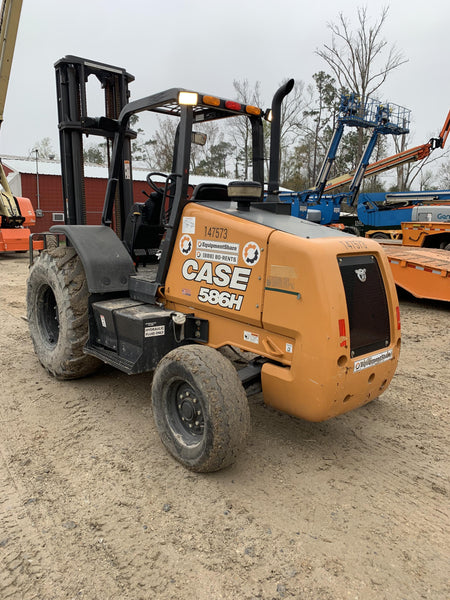 2021 CASE 586H