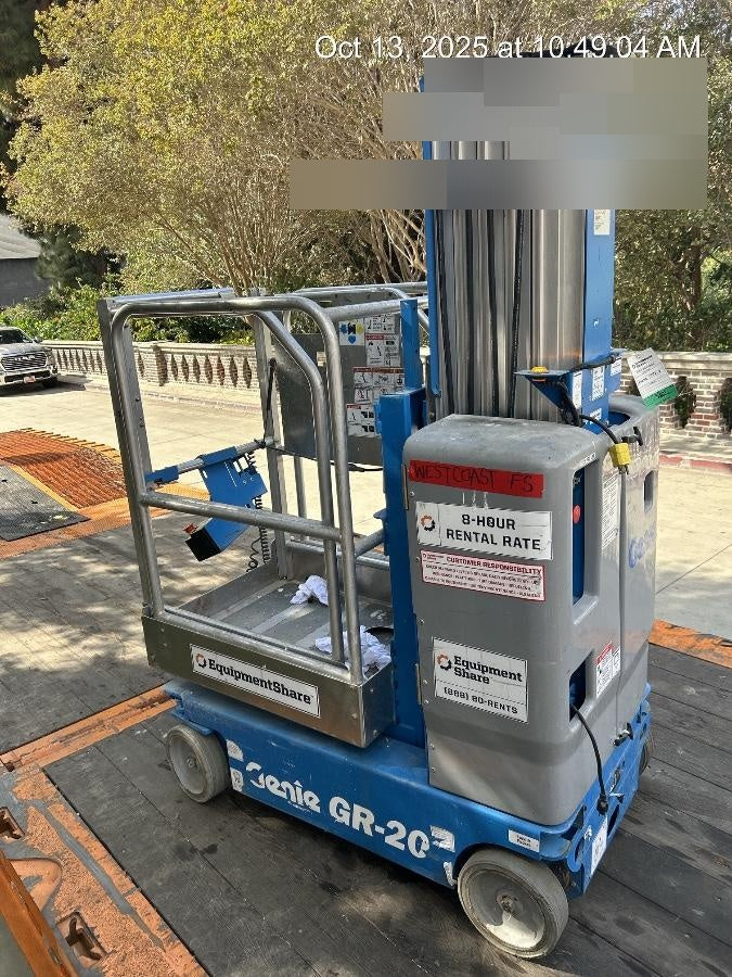 2021 GENIE GR-20