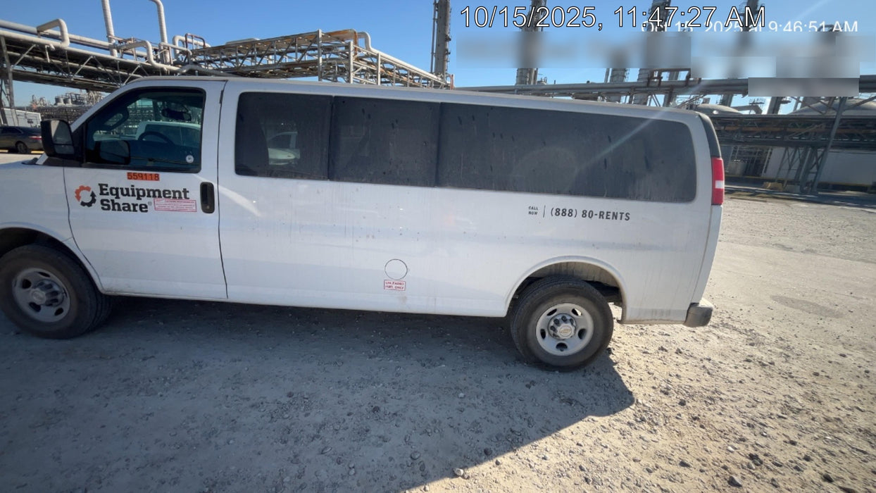 2025 CHEVROLET Express Van - Rental