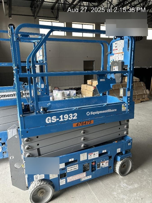 2019 Genie GS-1930 Fixed rails with chain Entry