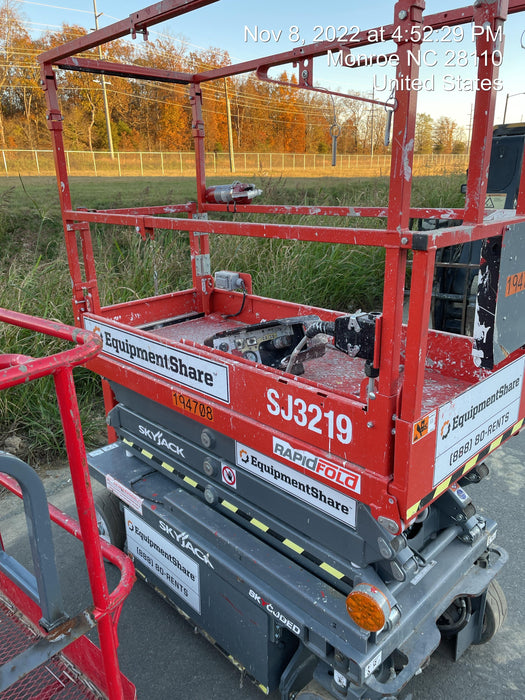 2021 SKYJACK SJ3219
