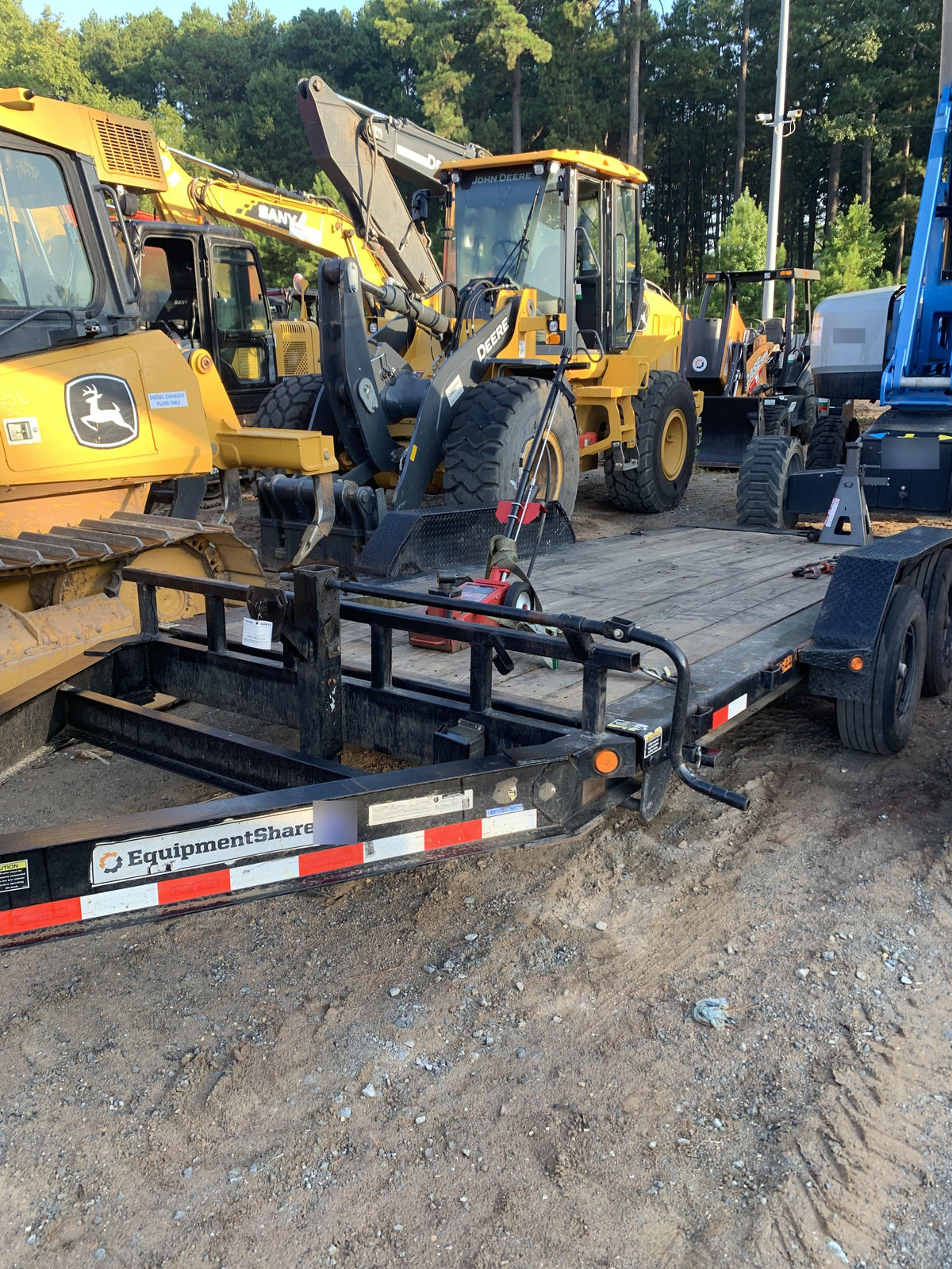 2020 LOADTRAIL Tilt-Deck Rental Trailer