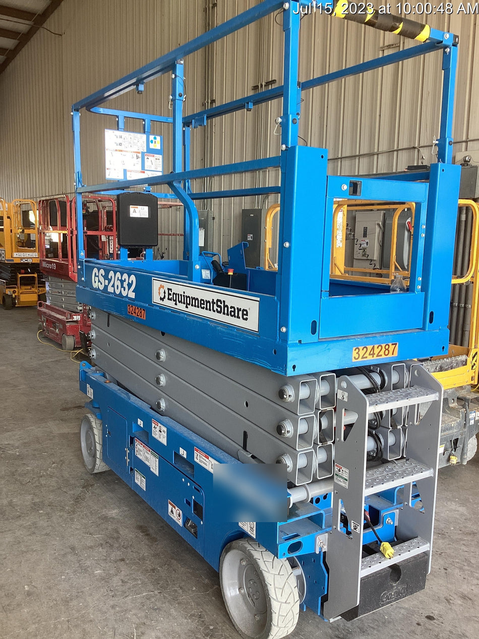 2023 GENIE GS-2632