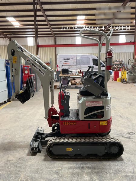 2022 TAKEUCHI TB210R