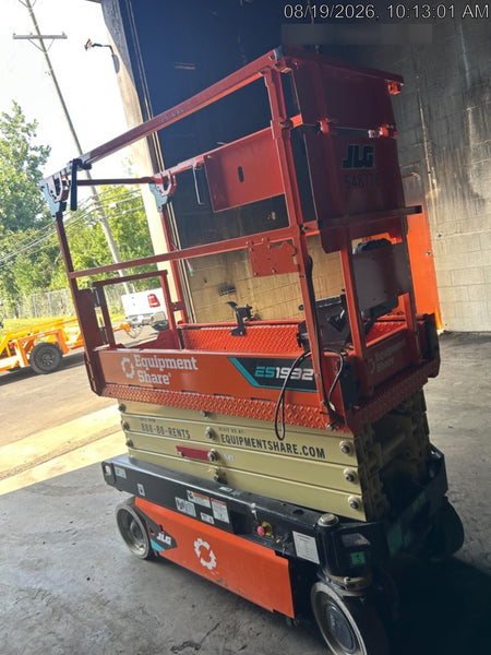2025 JLG ES1932