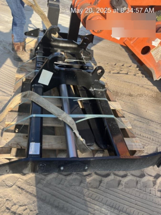 2025 PALADIN 72" Forks