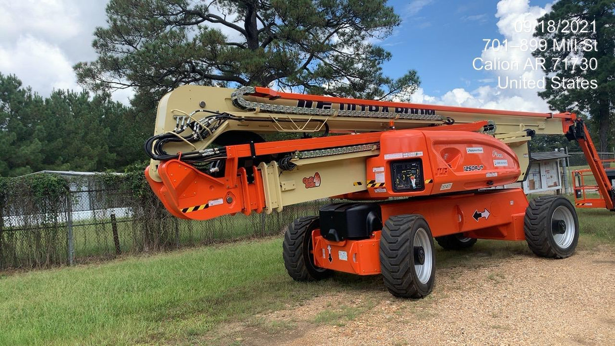 2021 JLG 1250AJP
