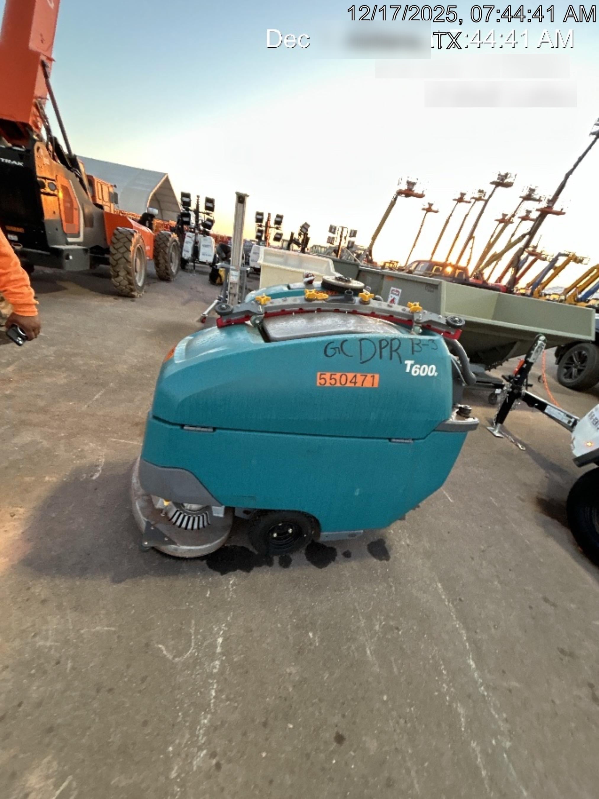 2025 TENNANT T600