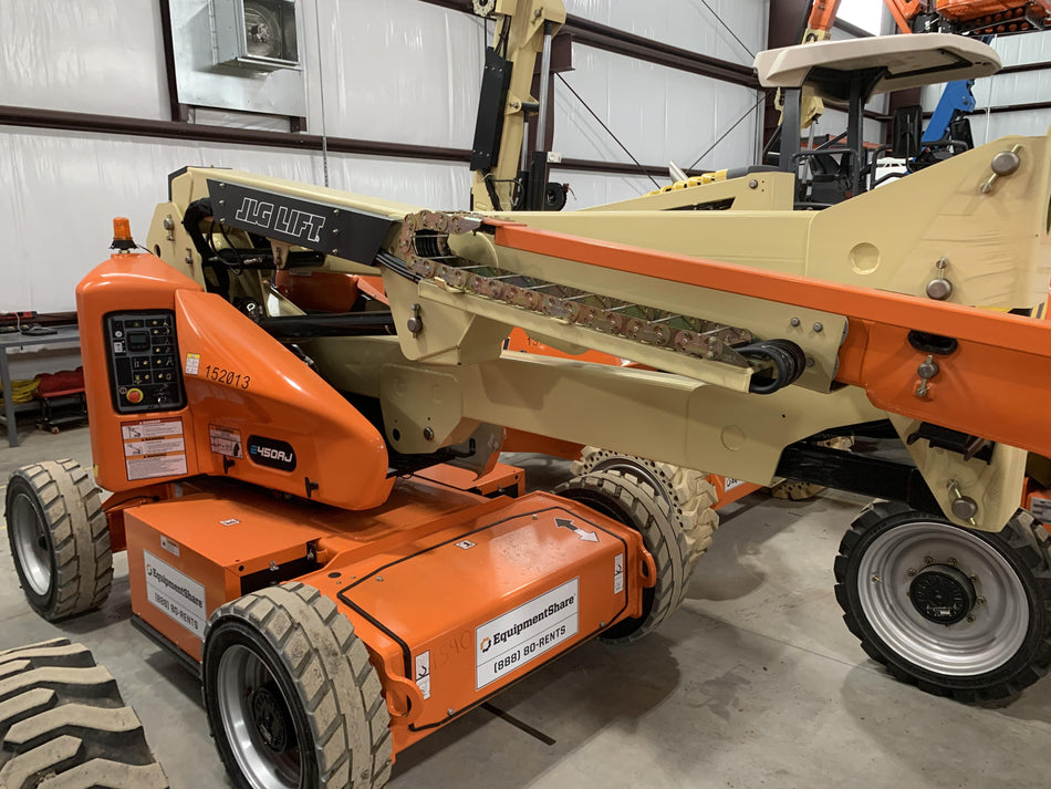 2021 JLG E450AJ