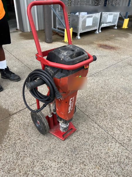 2022 HILTI TE 3000-AVR