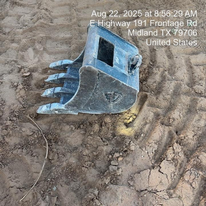 2020 STRICKLAND 18" Bucket Tooth - Strickland