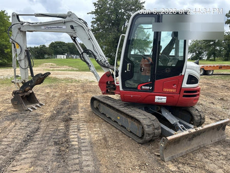 2024 TAKEUCHI TB250-2CR
