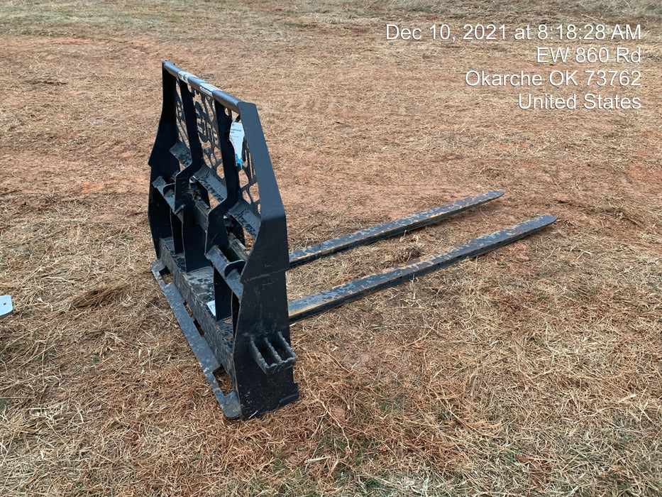 2018 PALADIN 48" Pallet Forks - Paladin