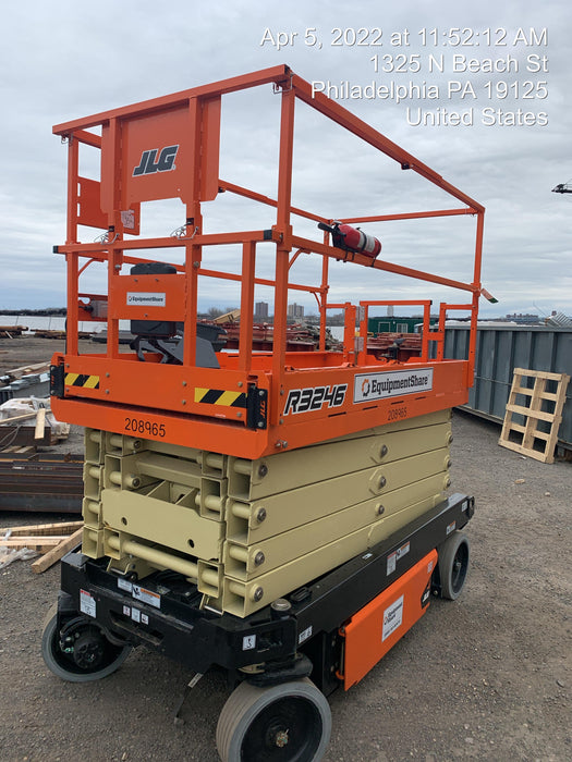 2022 JLG R3246