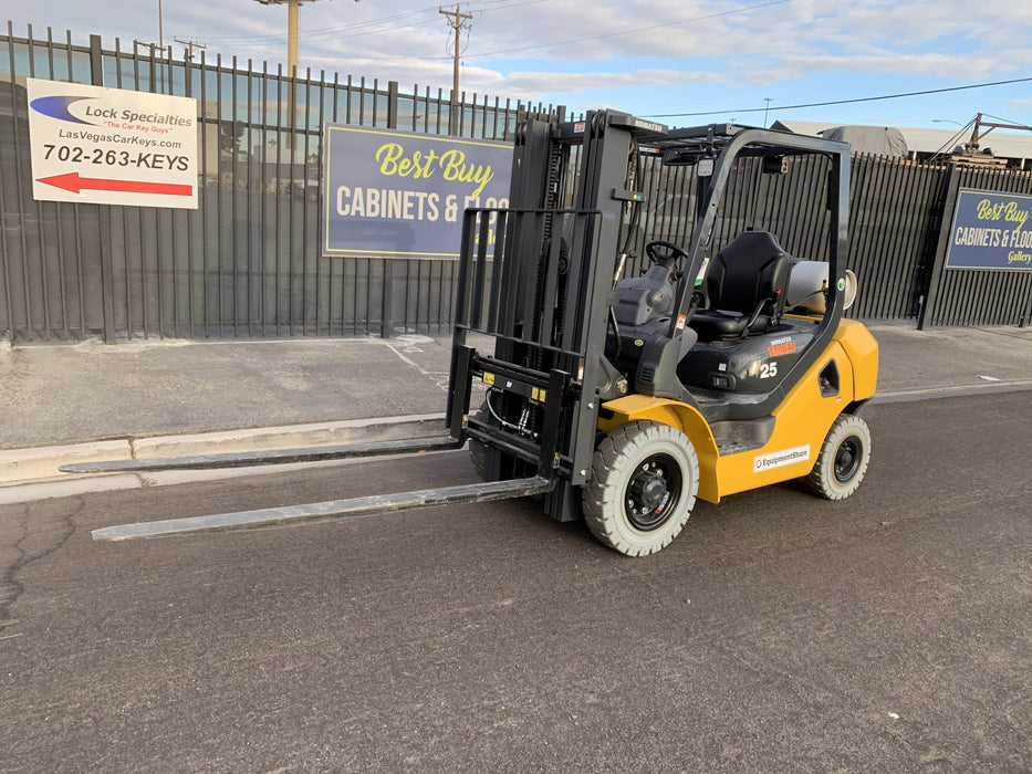 2020 KOMATSU FG25T-16