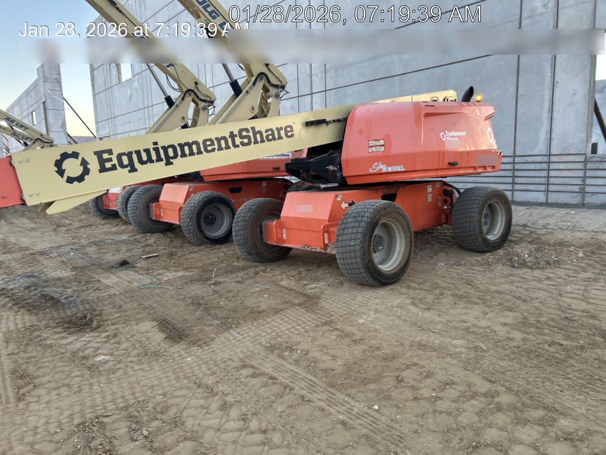 2022 JLG 660SJ